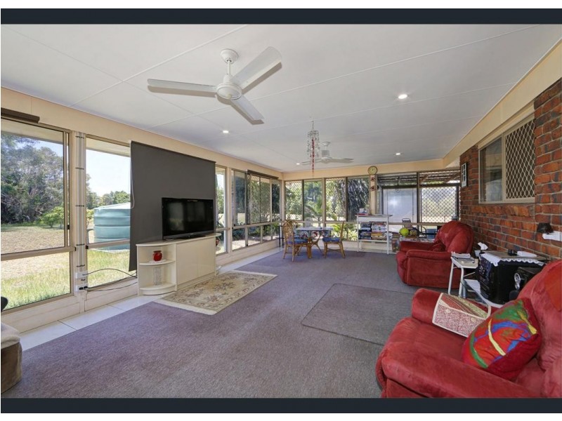 178 Acacia Street, Woodgate QLD 4660