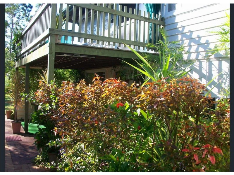15 Kindt Street, Moore Park Beach QLD 4670