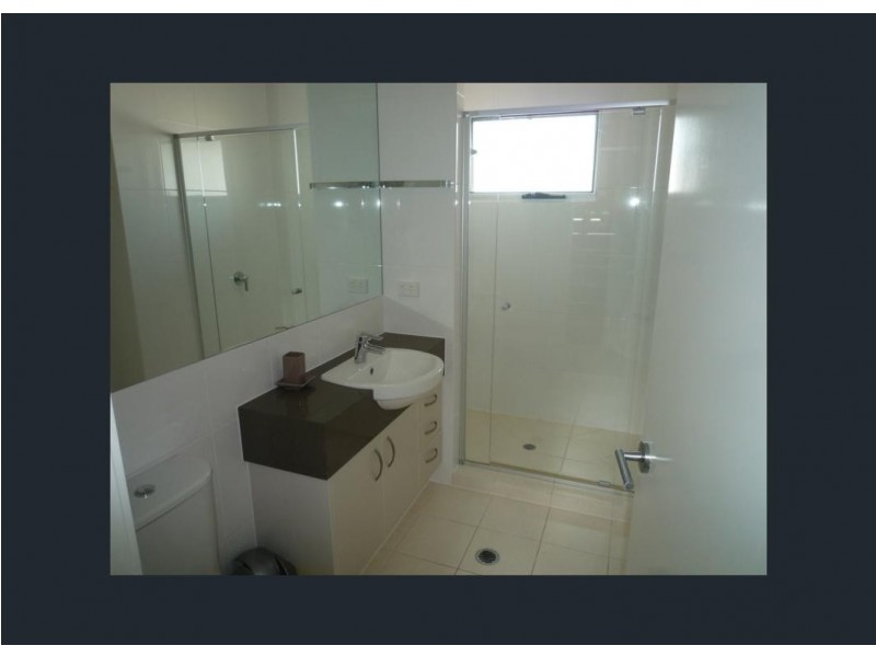 3/1 Hussar Court, Woodgate QLD 4660