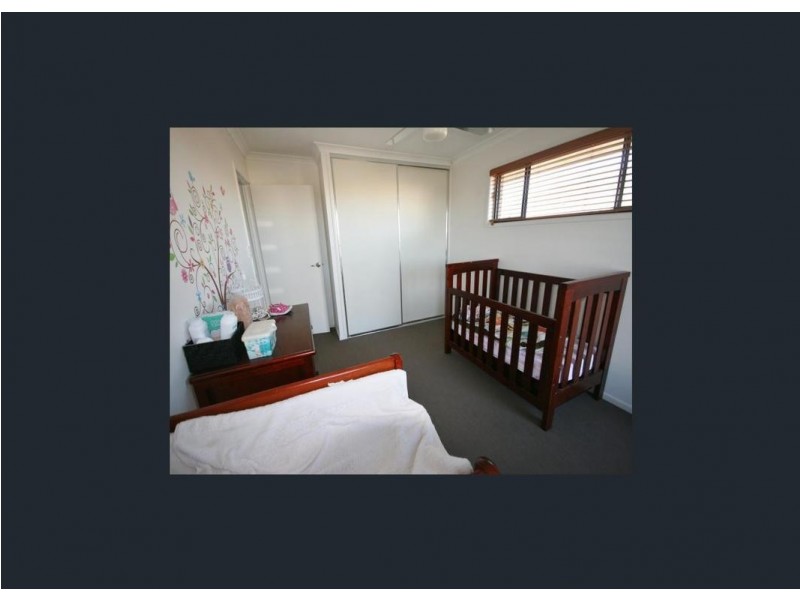 8 Whipbird Court, Woodgate QLD 4660