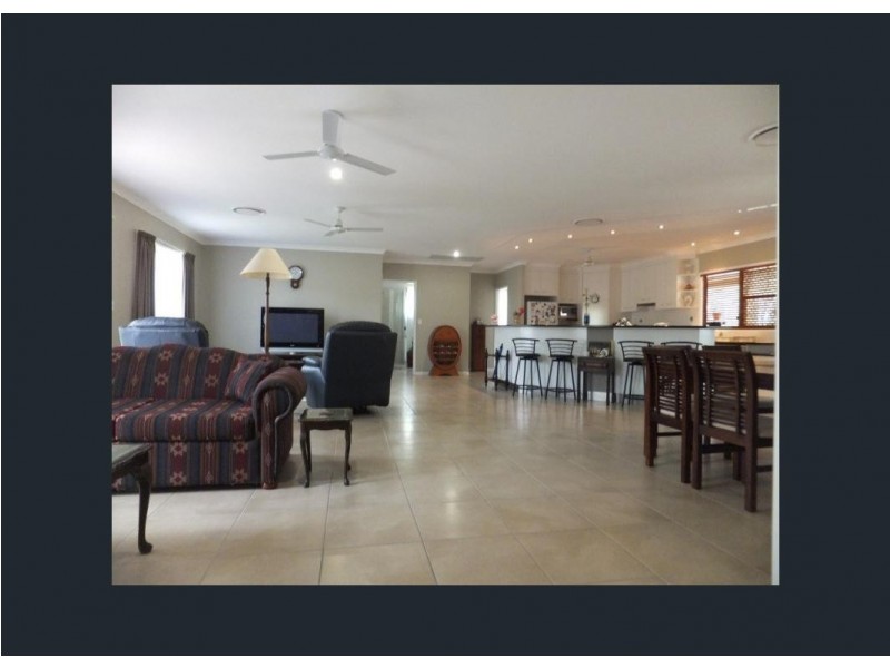 5 Melaleuca Court, Redridge QLD 4660