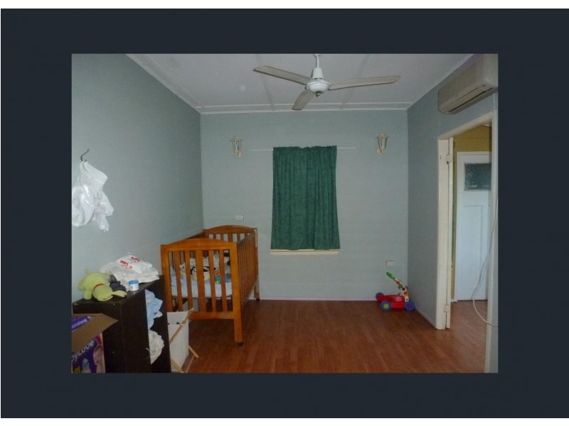 12 Central Street, Mount Morgan QLD 4714