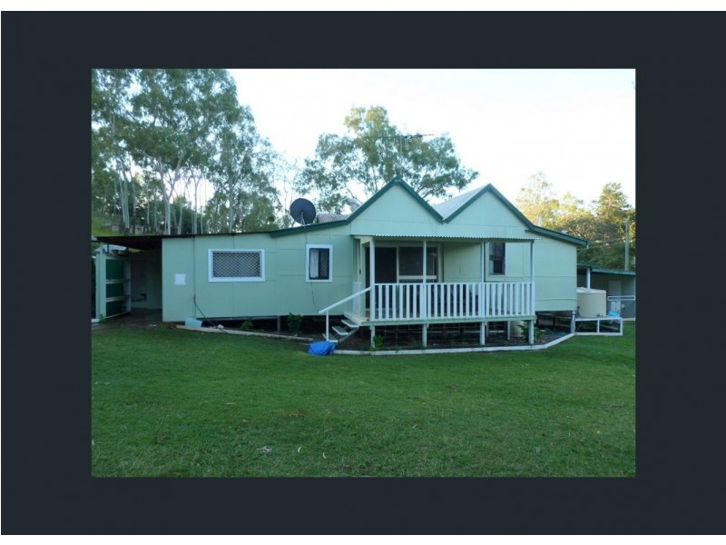 12 Central Street, Mount Morgan QLD 4714