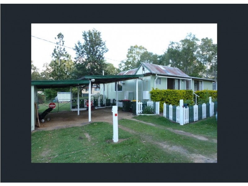 12 Central Street, Mount Morgan QLD 4714