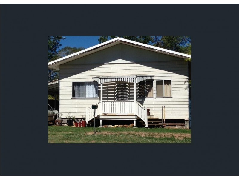18 Maiden Street, Roma QLD 4455