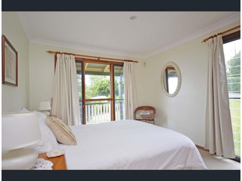 10 Magnetic Drive, Tamborine Mountain QLD 4272