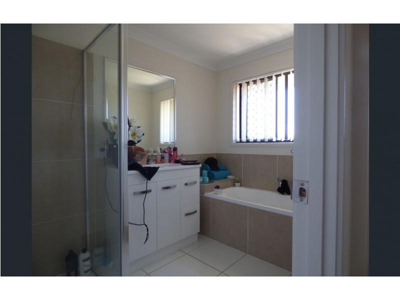 29 Wheeler Drive, Roma QLD 4455