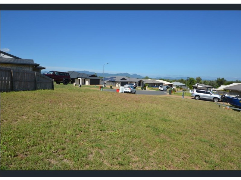 9 Pamela Court, Gracemere QLD 4702