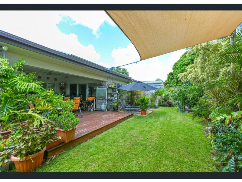 23 Kingslea Court, Ooralea QLD 4740
