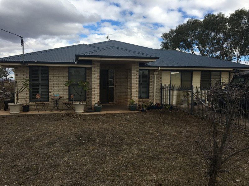 20 Hill Street, Nobby QLD 4360