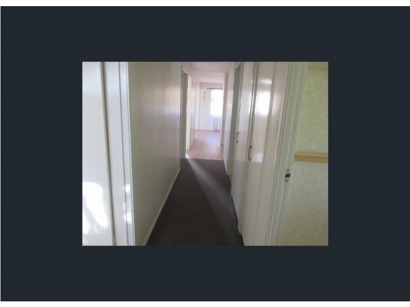 14 Derry Street, Roma QLD 4455