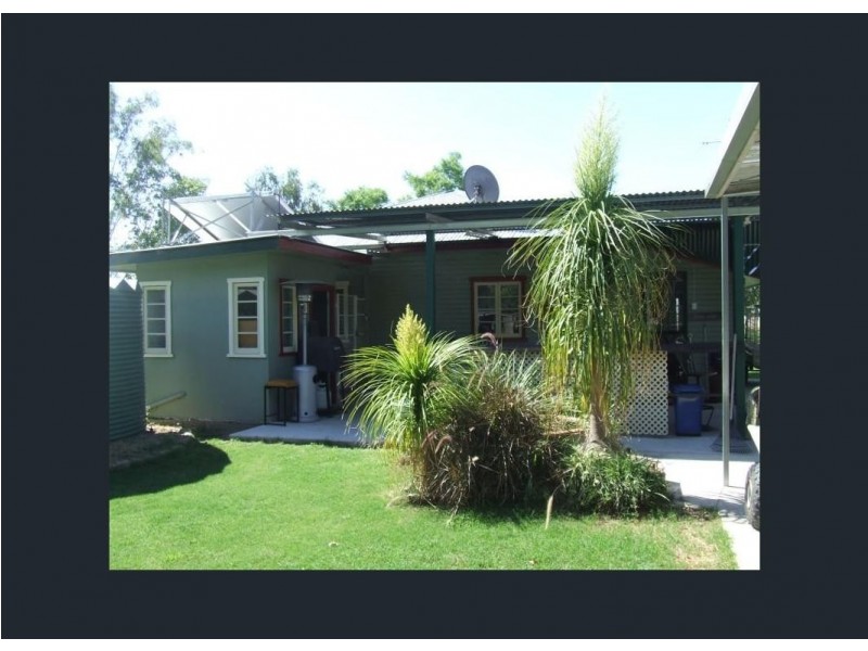 14 Kaboon Street, Yelarbon QLD 4388