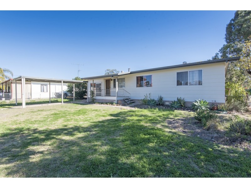 37 Florence Street, Millmerran QLD 4357