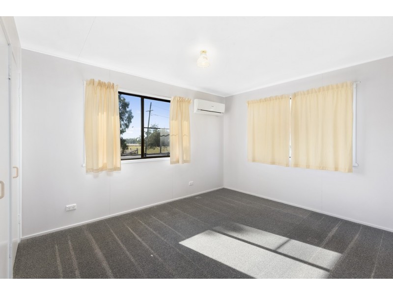 47 Mckenzie Street, Millmerran QLD 4357