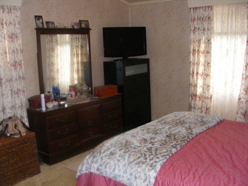 61 Woodlawn Street, Wallangarra QLD 4383