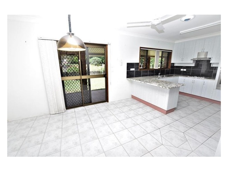 299 Preston Road, Adelaide Park QLD 4703