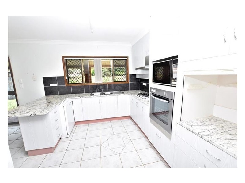 299 Preston Road, Adelaide Park QLD 4703