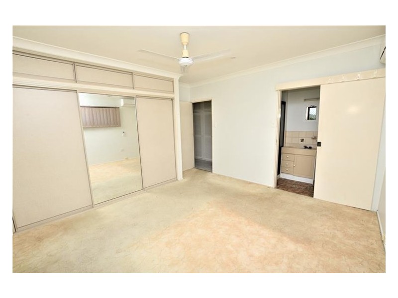 299 Preston Road, Adelaide Park QLD 4703