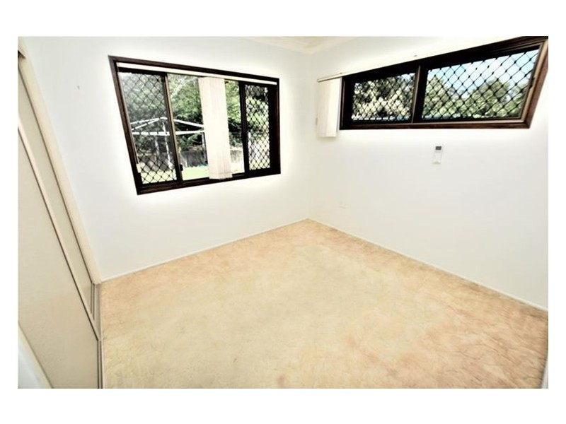 299 Preston Road, Adelaide Park QLD 4703