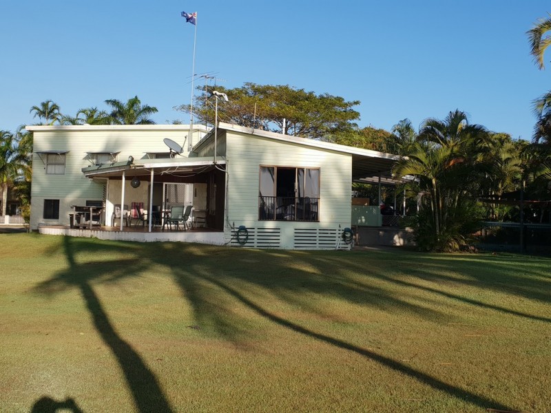 21 PALM AVENUE, Coconuts QLD 4860