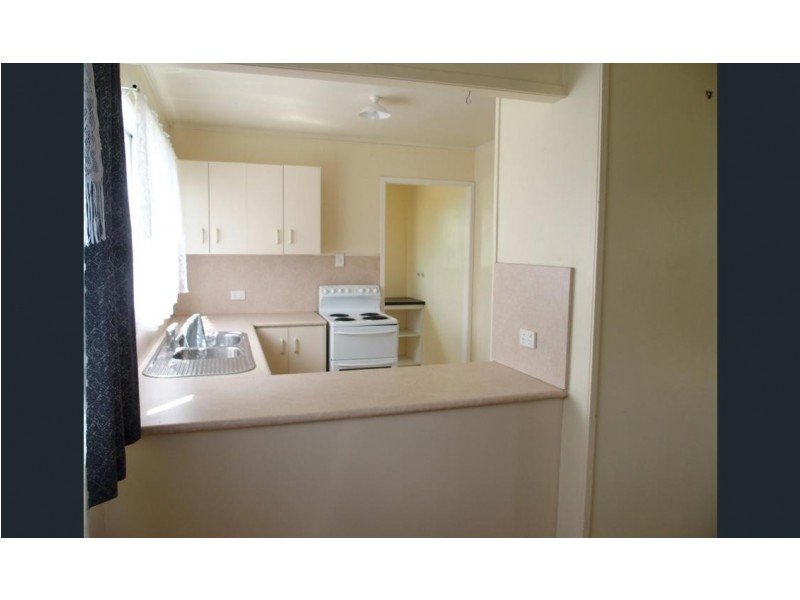 11 EUCALYPTUS STREET, Blackwater QLD 4717