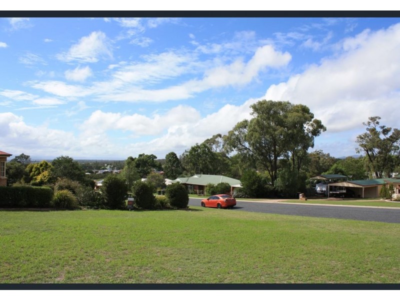 4A Daniel Drive, Warwick QLD 4370