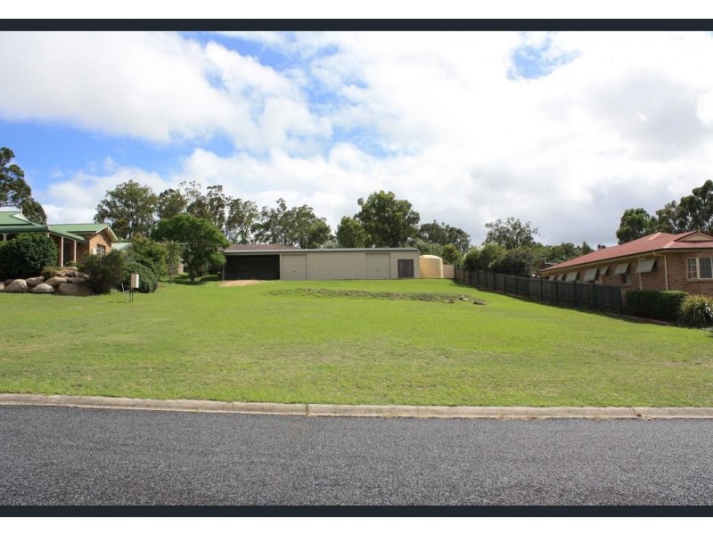 4A Daniel Drive, Warwick QLD 4370