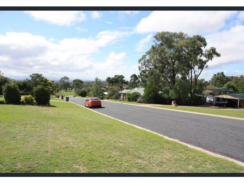 4A Daniel Drive, Warwick QLD 4370