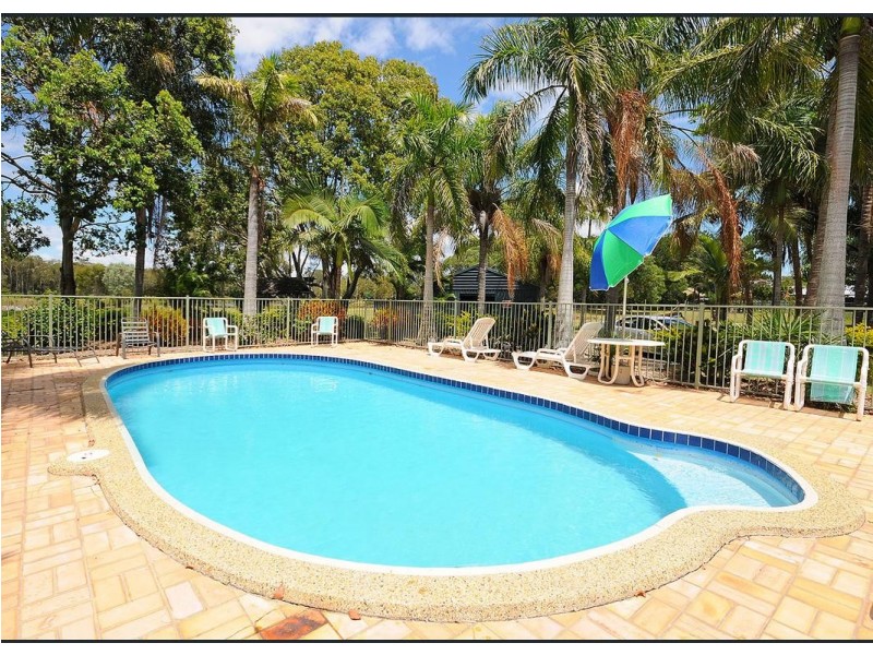 18/1 SHELL STREET, Urangan QLD 4655