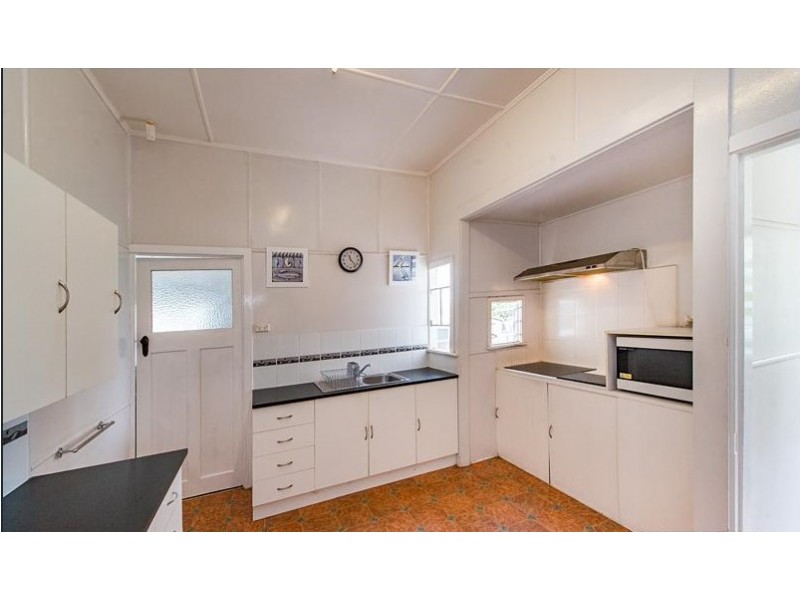 7 Dally Street, Wandal QLD 4700