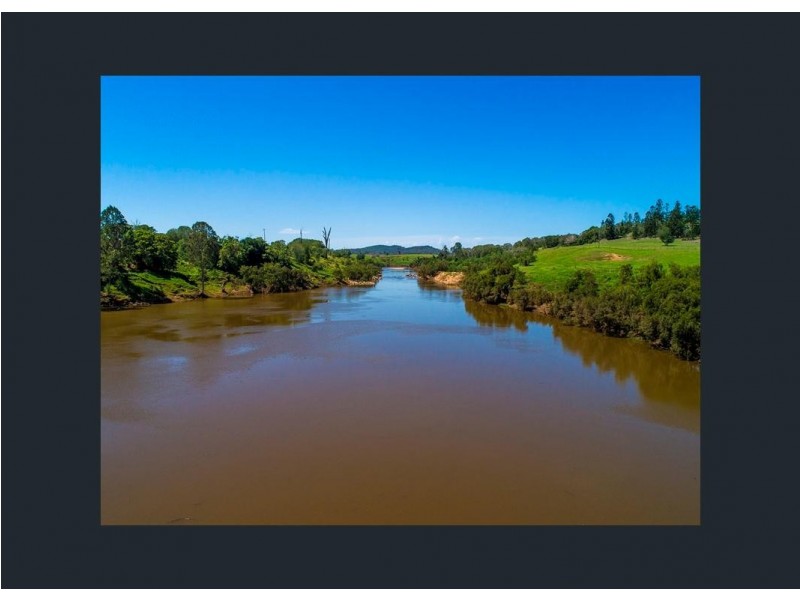 250 JESSONS ROAD, Mount Urah QLD 4650