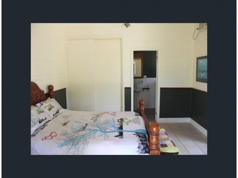 8 PHILLIP STREET, Emu Park QLD 4710