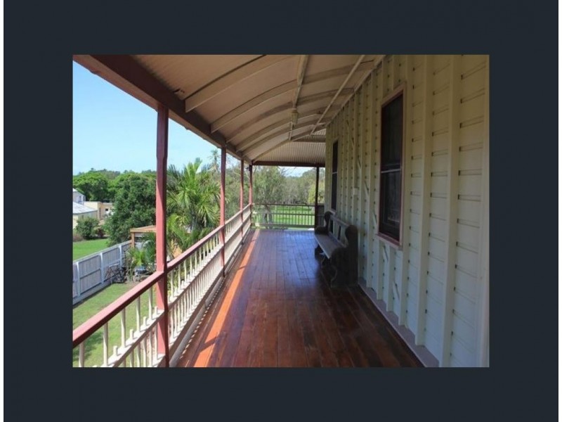 8 PHILLIP STREET, Emu Park QLD 4710