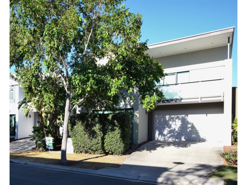 41 Shore Crescent, Bulimba QLD 4171