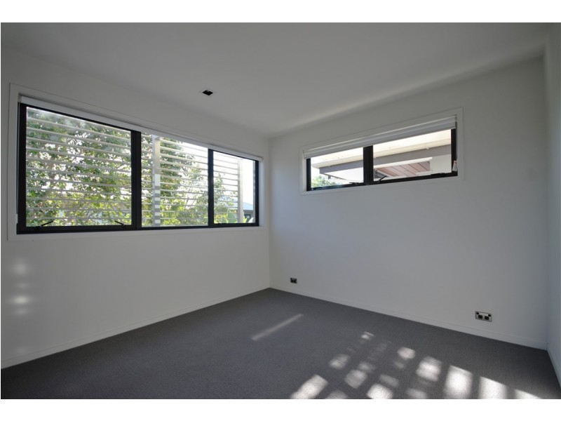 41 Shore Crescent, Bulimba QLD 4171