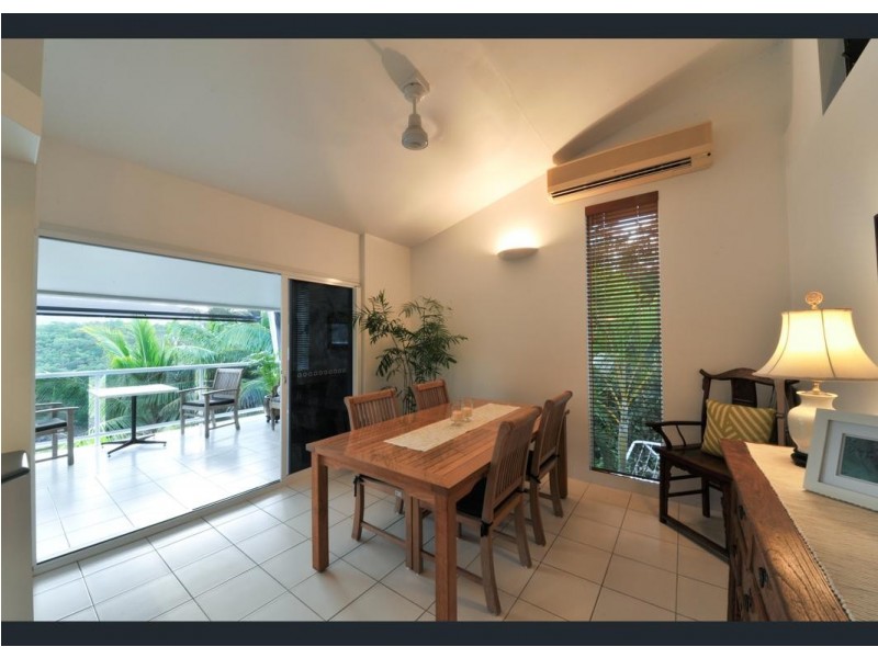 16 Harbour Avenue, Shute Harbour QLD 4802