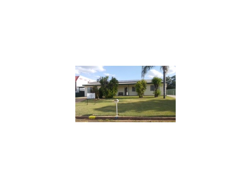 7 Jupiter Street, Clermont QLD 4721
