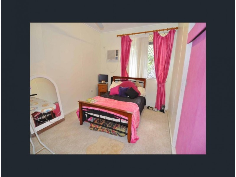 38 HACKETT TERRACE, Richmond Hill QLD 4820