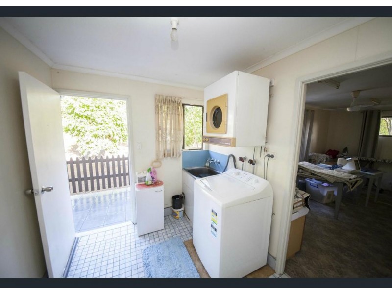 5 Browns Lane, Tiaro QLD 4650