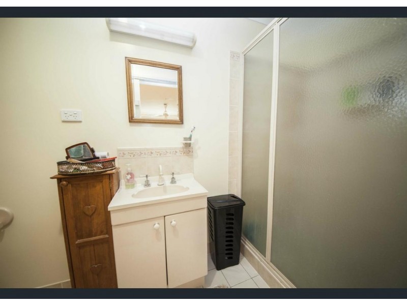 5 Browns Lane, Tiaro QLD 4650