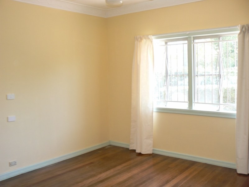 95 Solar Street, Coorparoo QLD 4151