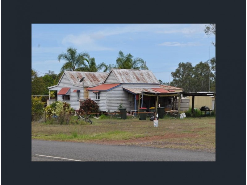 10 MCPHERSON STREET, Rosedale QLD 4674