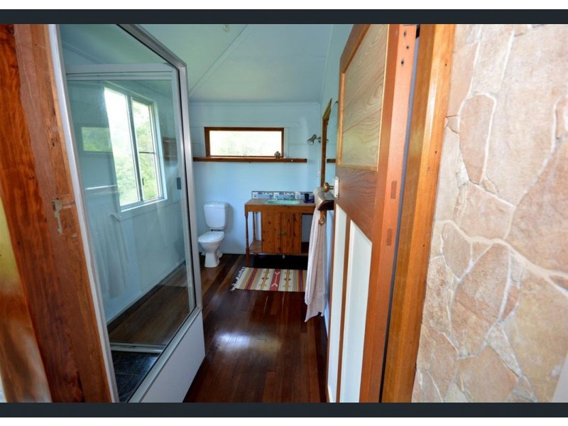 328 Sleipner Road, Mount Chalmers QLD 4702