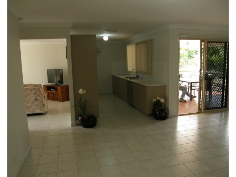 14B Hutton Street, Taroom QLD 4420