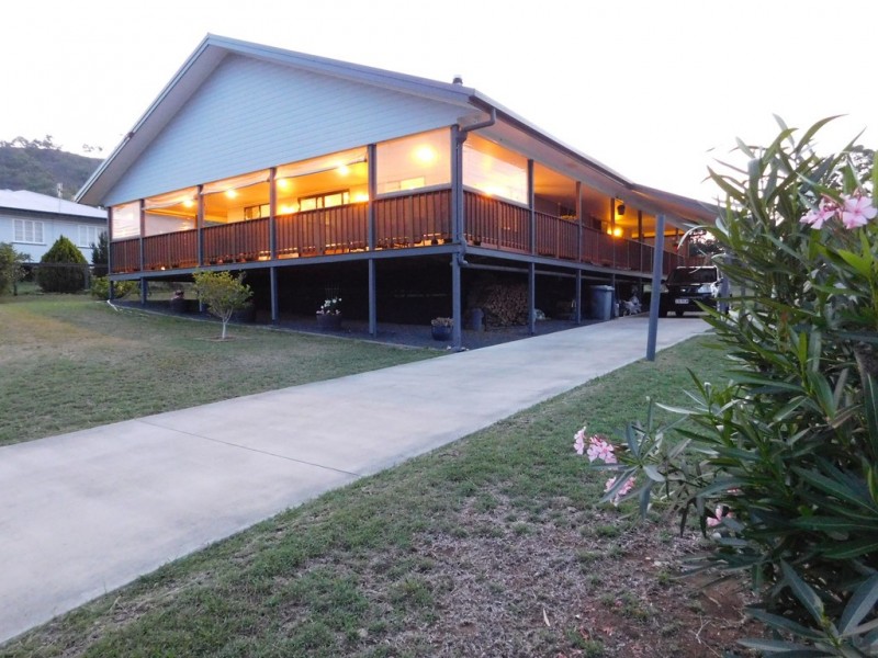 28 BAMBOO STREET, Gayndah QLD 4625