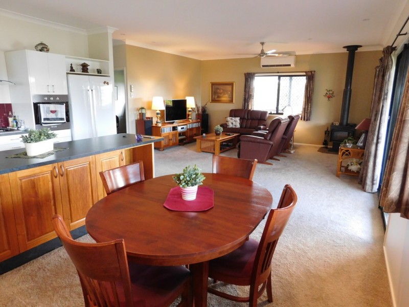 28 BAMBOO STREET, Gayndah QLD 4625