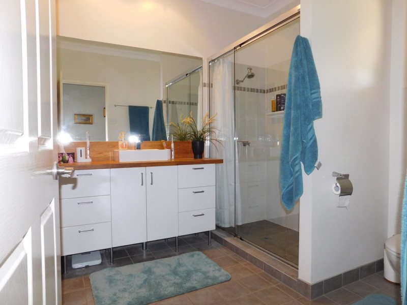 28 BAMBOO STREET, Gayndah QLD 4625