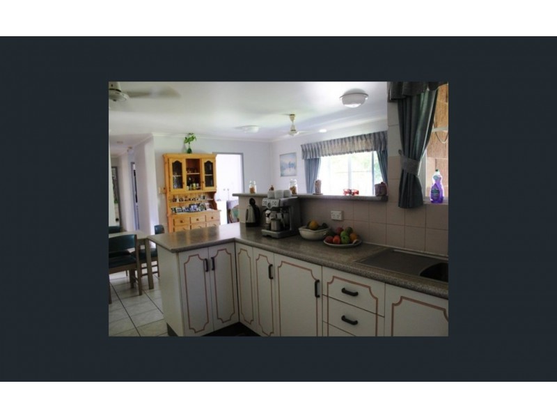 6 Carr Crescent, Lucinda QLD 4850