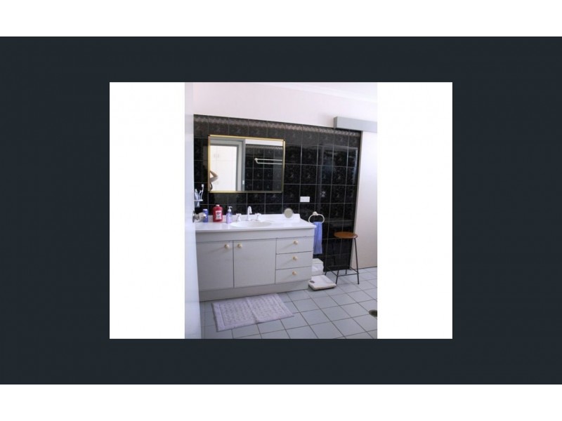 6 Carr Crescent, Lucinda QLD 4850