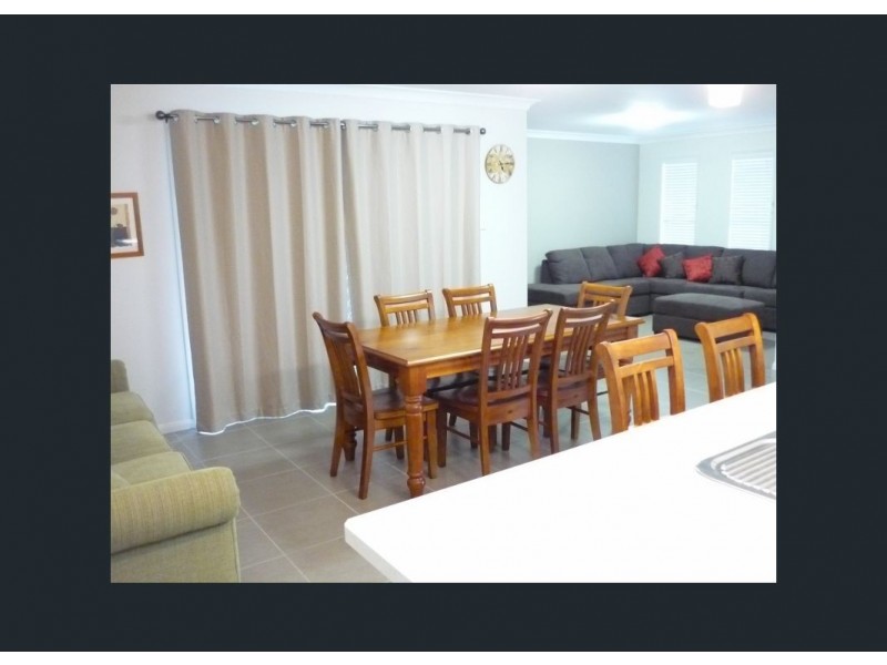 19 Kurrawa Crescent, Glenvale QLD 4350